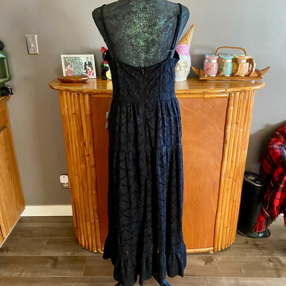 NSR Lace Bustier Midi Dress in Black - Picture 10 of 13